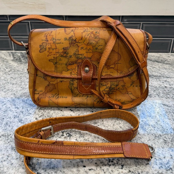 Alviero Martini Handbags - Alviero Martini Vintage Prima Classe 2-Way Bag